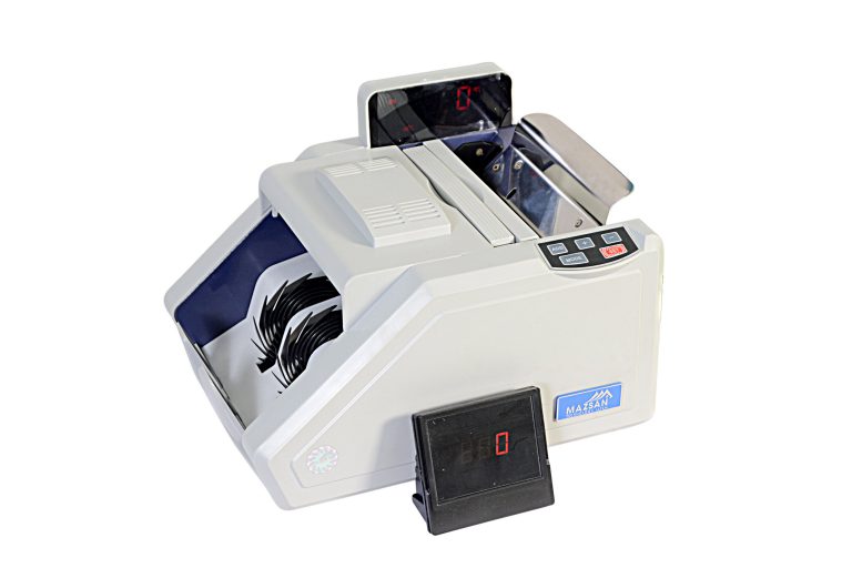 Máy đếm tiền Nhật Bản có thiết kế rất đặc chưng nhưng không kém phần sang trọng