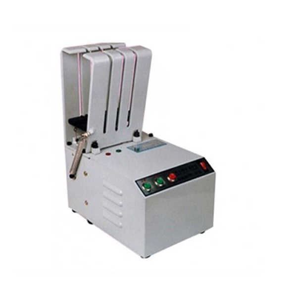 Máy đếm tiền Mazsan DK-93 với thiết kế màu trắng thanh lịch nhã nhặn