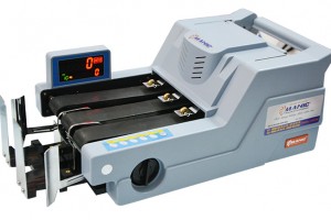 MÁY ĐẾM TIỀN MANIC B-900UV