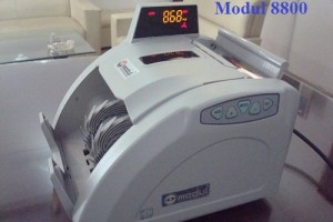 MÁY ĐẾM TIỀN MODUL 8800